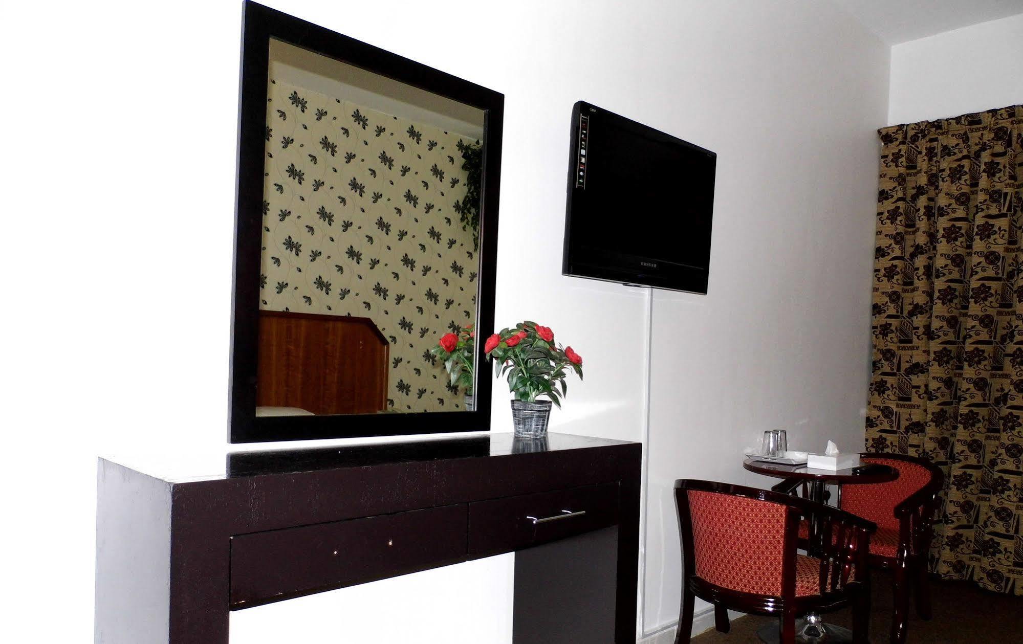 Al Zahabiya Hotel Apartments Dubai Ngoại thất bức ảnh
